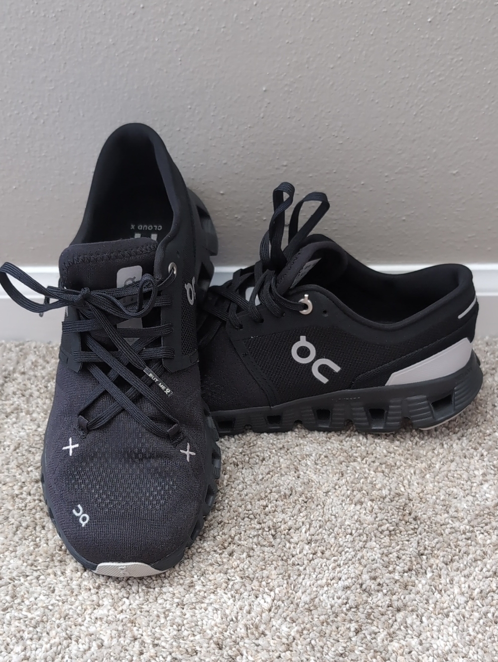 Women's On Clouds X 3 Black Running Shoes
